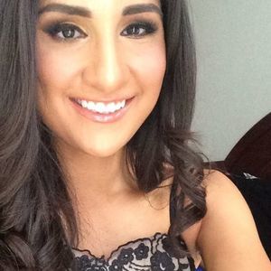 Meet your Posher, Daniela